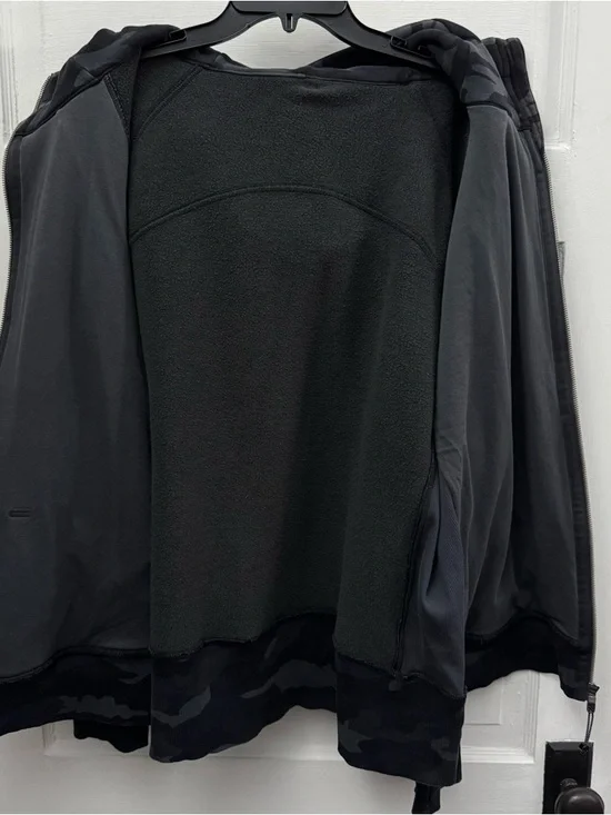 Lululemon Scuba Hoodie Camo Full Zip Size 20 Plus Athleisure - Picture 7 of 9